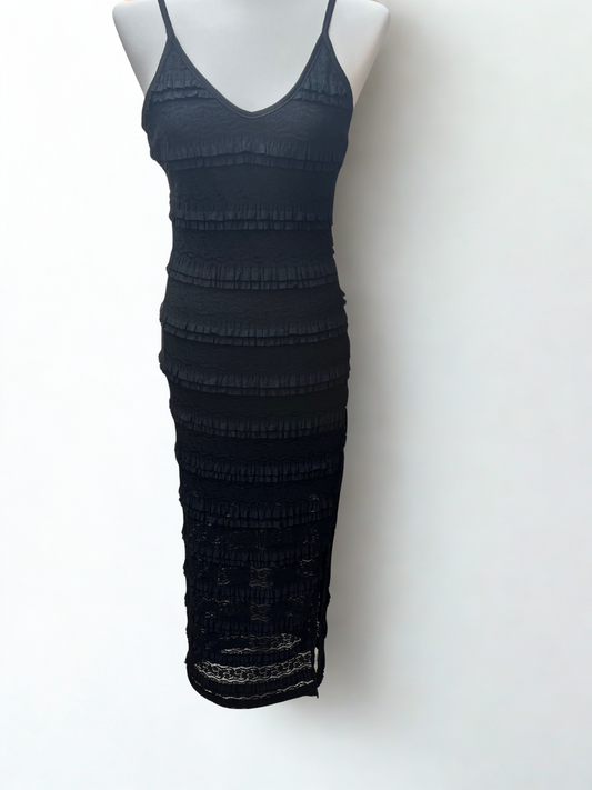 Kleid mit Schlitz schwarz