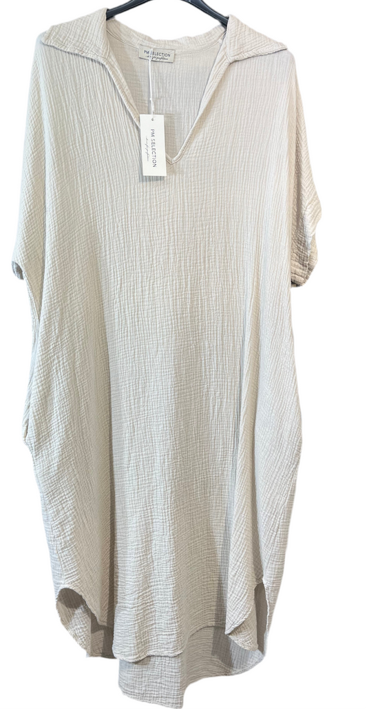 Curvy Musselin Kleid mit V-Ausschnitt & Kragen