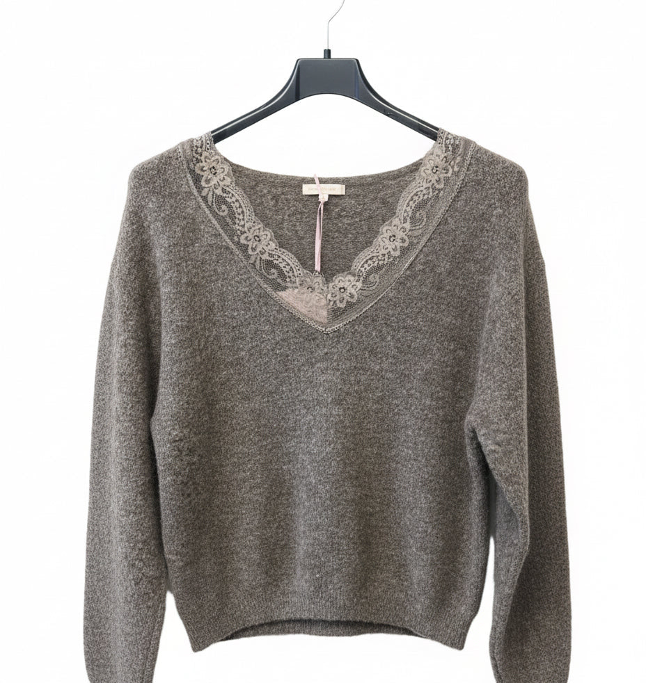 Wollpulli mit Spitze Alpaka