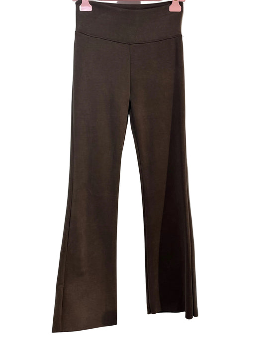 Butterstoffhose mit Schlag und breitem Bund