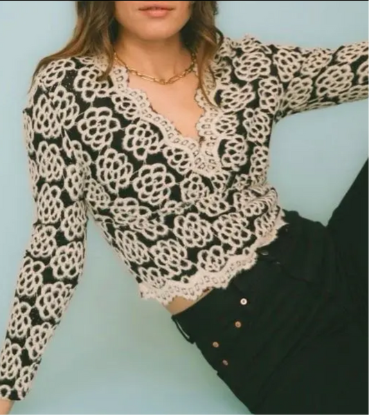 Pullover mit Fellstruktur & Spitzen-Details