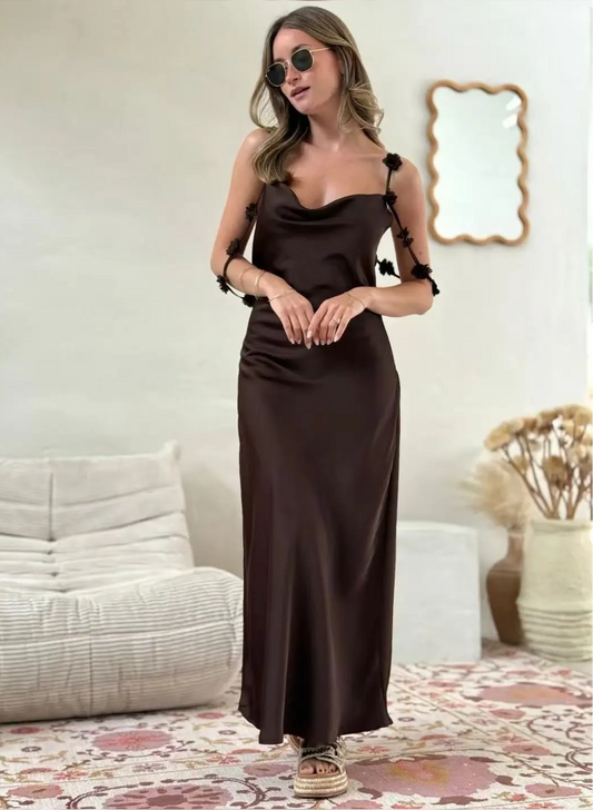 Kleid mit Blütendetails