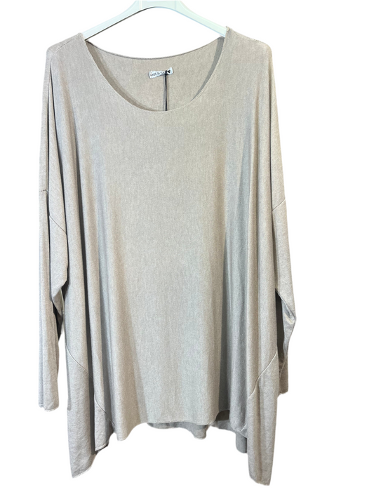 Curvy Pullover