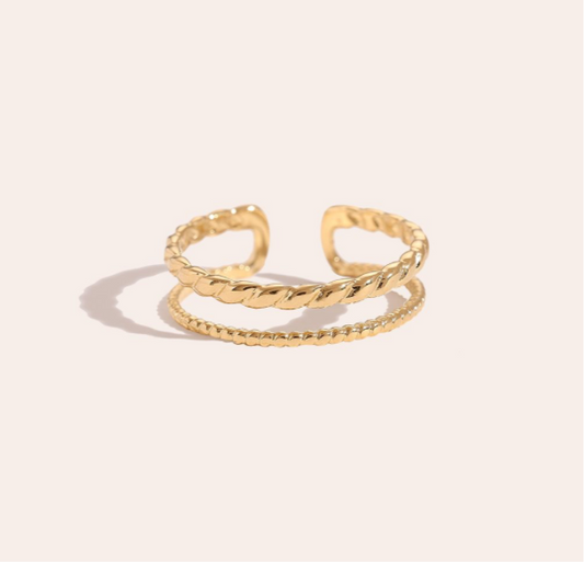 Twist Ring