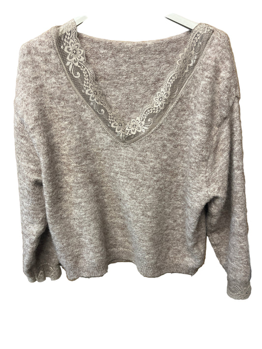 Wollpulli mit Spitze Alpaka