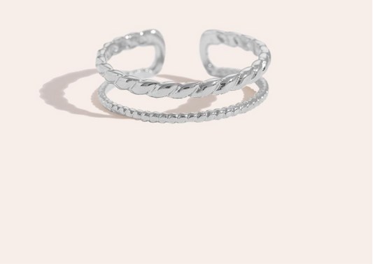 Twist Ring