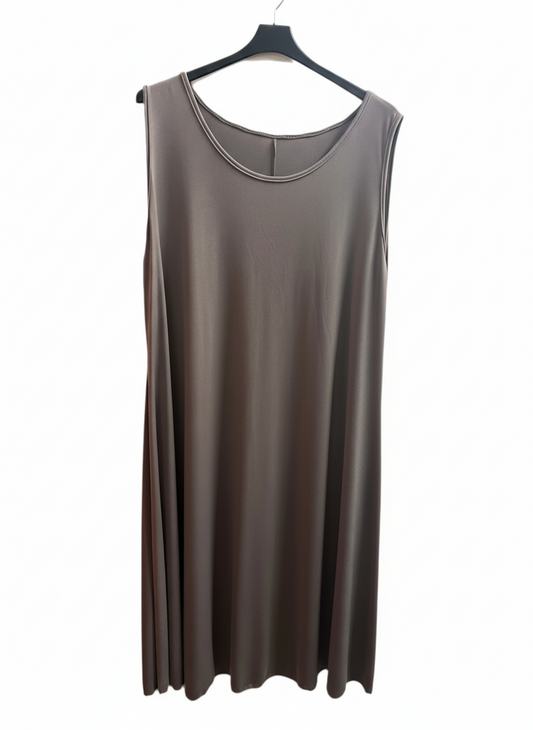 Curvy Kleid