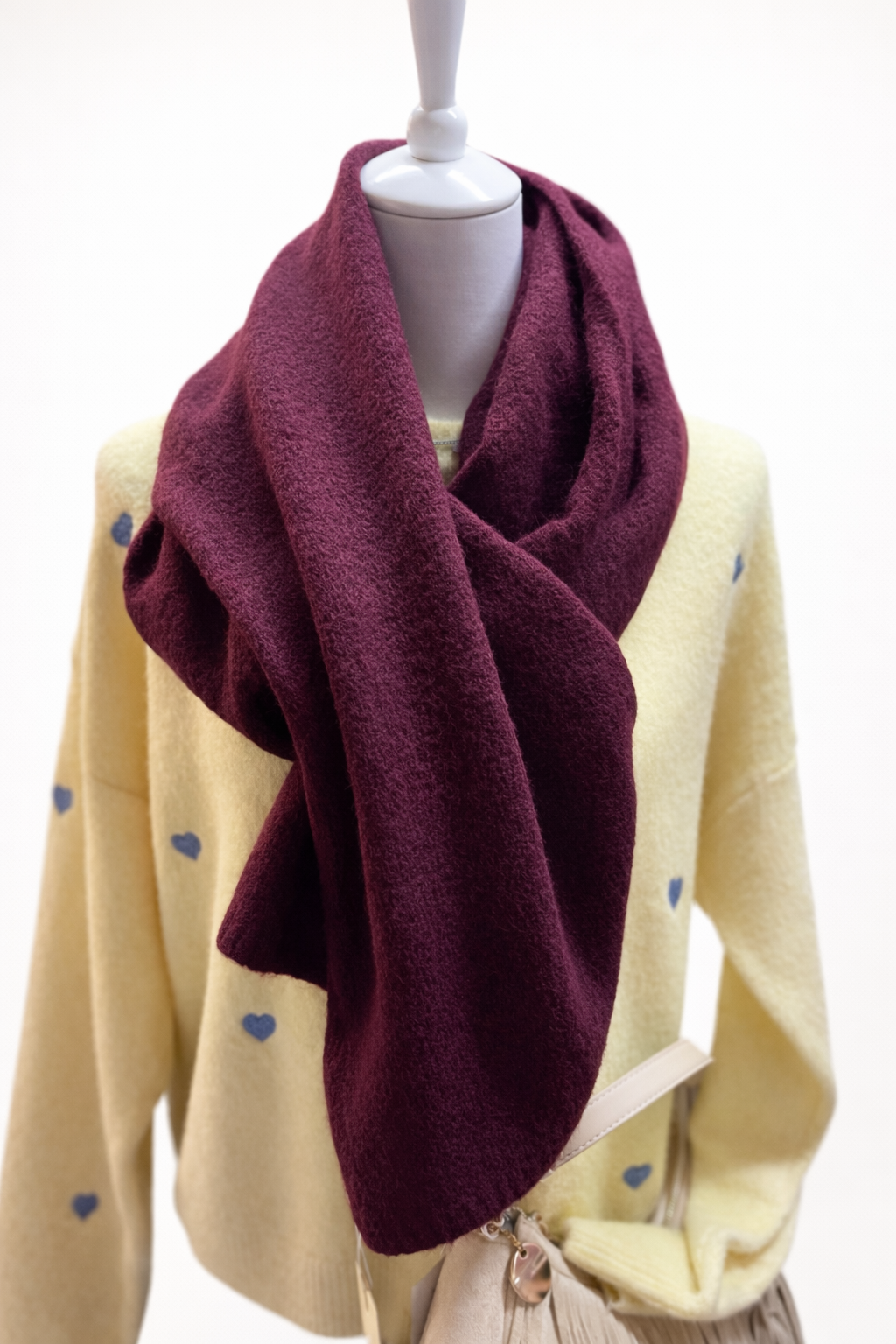 Weicher Schal in Burgunder