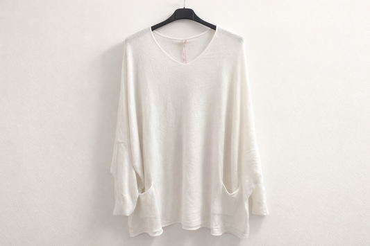 Oversize Pullover mit Taschen in weiß